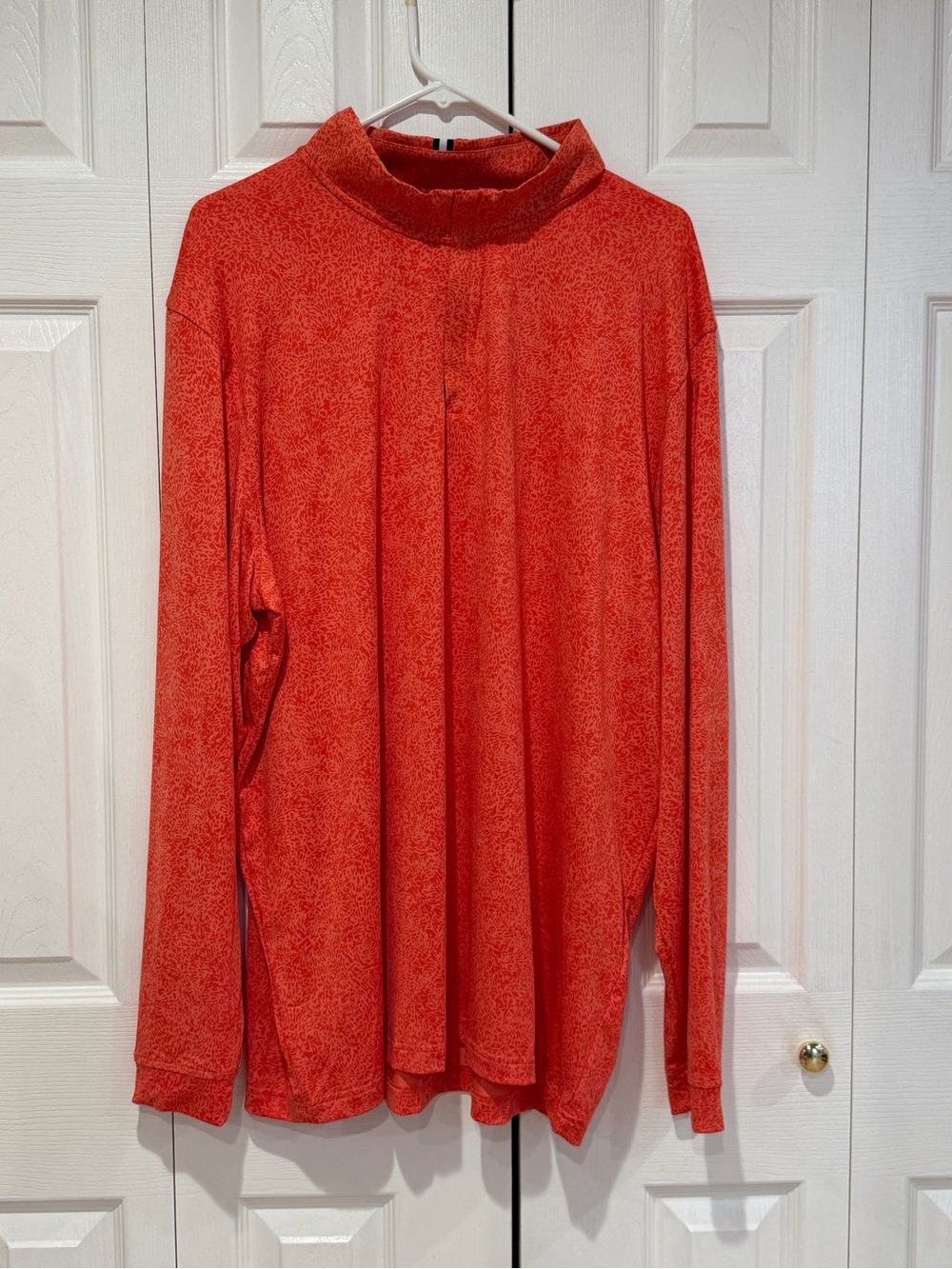 Under Armour Men's Long-Sleeve Mock Neck Shirt in Red